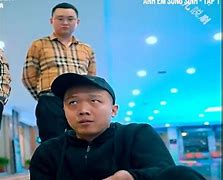 Phim 2 Anh Em Song Sinh Đi Tìm Bố